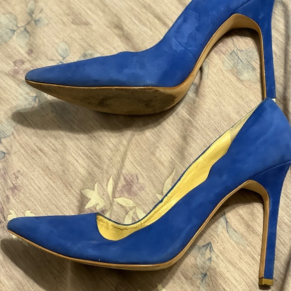 Ivanka Trump Suede Heels - Picture 6 of 6